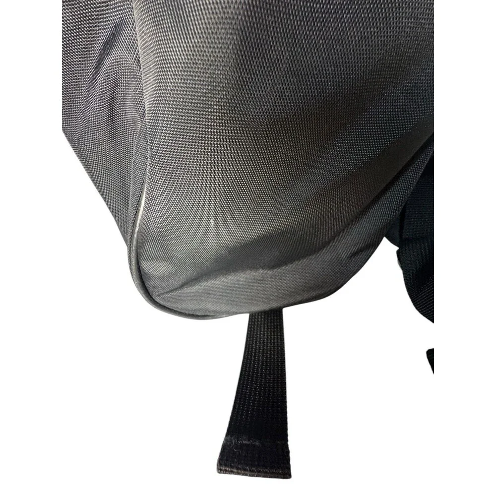 Kroser Unisex Large Black Laptop Tablet Backpack  w/Charging Port Work Travel